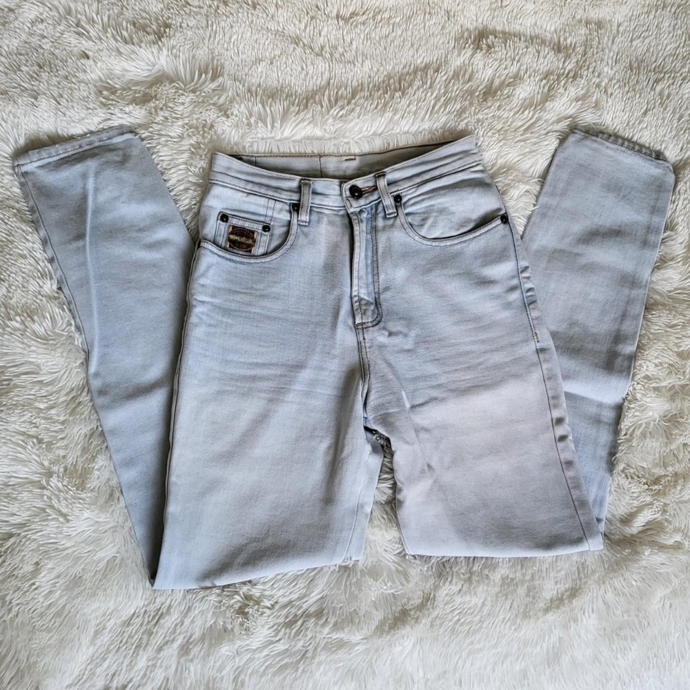 Vintage Jeans fits size 26